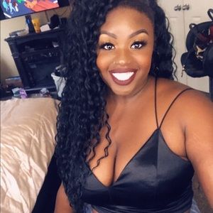 Meet your Posher, Mey